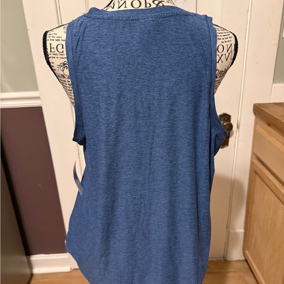 Athletic Works Women's Blue Tank Top Size Medium - Picture 4 of 4